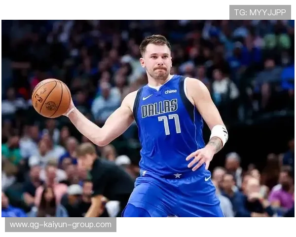 东契奇精准中投连续得手,独行侠削减压力